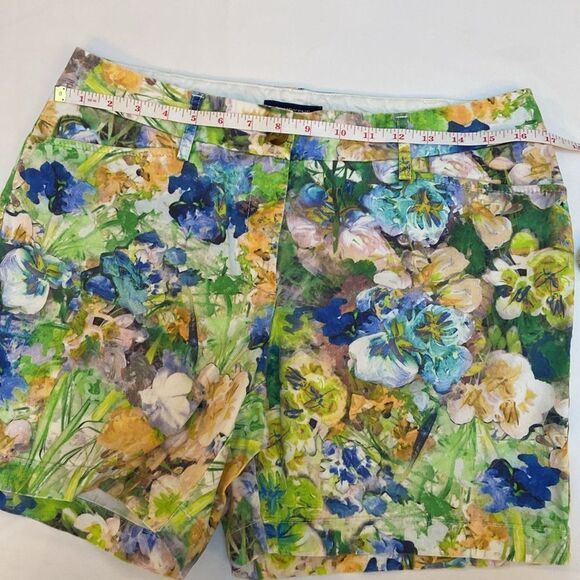 Lands' End Floral Mid Rise Women's Shorts - Picture 7 of 10